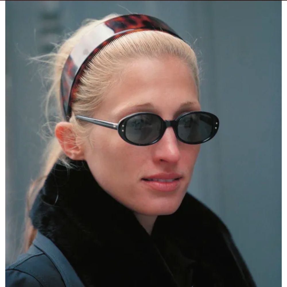 Meet your Posher, Sally